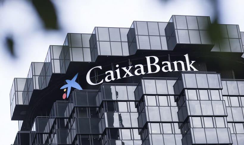 CaixaBank compensa el 100% de su huella de carbono